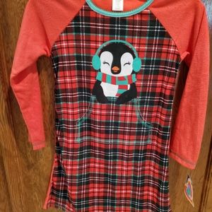 Girls Christmas  Nightgown.  Brand  New